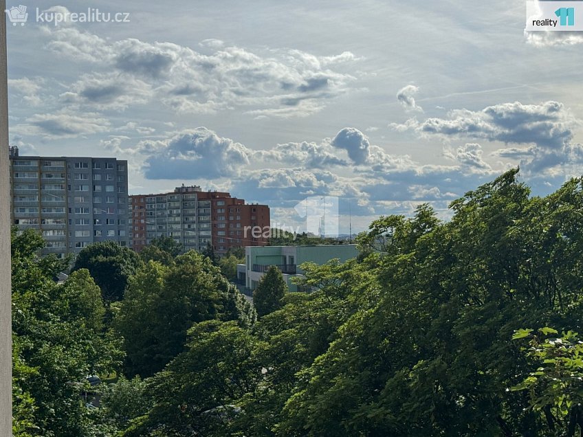 Pronájem bytu 1+1 43 m^2 Kukelská, Praha 14 