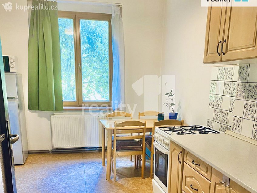 Pronájem bytu 3+kk 66 m^2 Vostrovská, Praha 6 