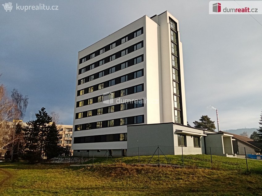 Pronájem bytu 2+kk 32 m^2 Zelená, Děčín 