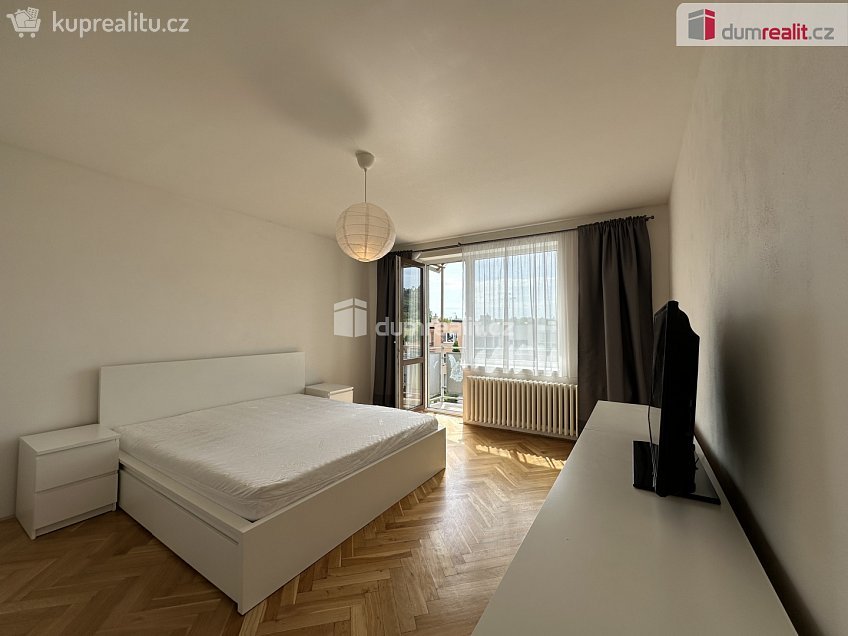 Pronájem bytu 3+kk 66 m^2 Dukelská, Mikulov 