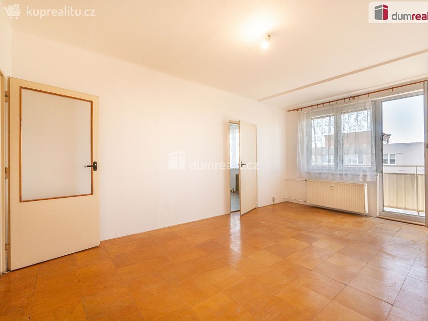 Pronájem bytu 1+1 52 m^2 Čéčova, České Budějovice 