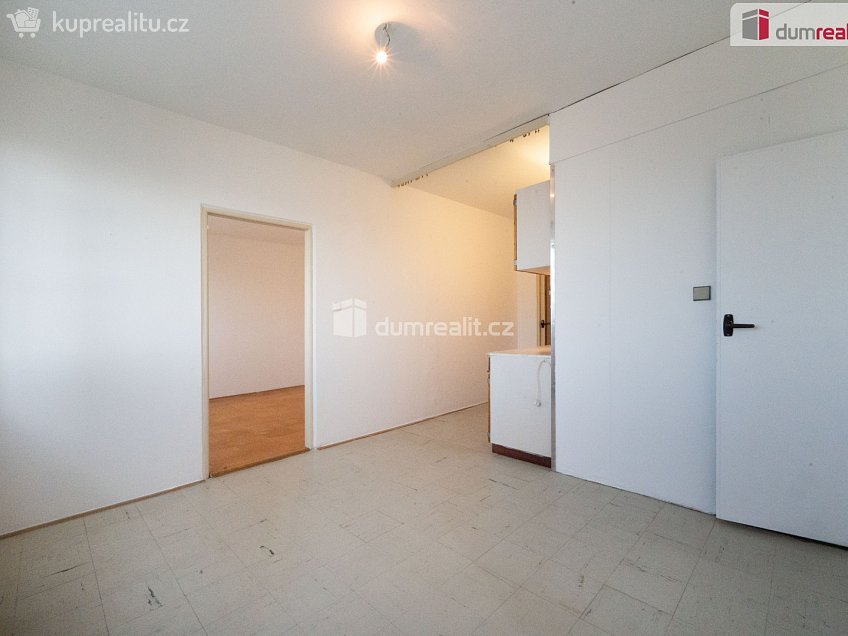 Pronájem bytu 1+1 52 m^2 Čéčova, České Budějovice 