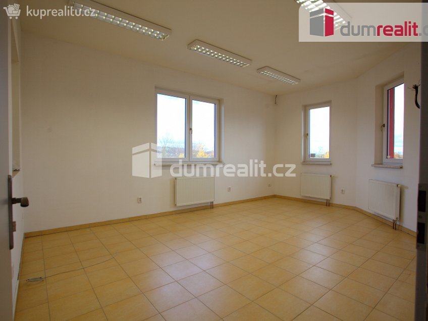 Pronájem  komerční reality 280 m^2 Heydukova, Strakonice 