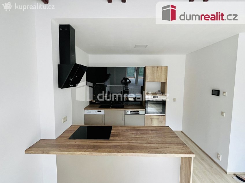 Prodej bytu 2+kk 87 m^2 Chopinova, Mariánské Lázně 