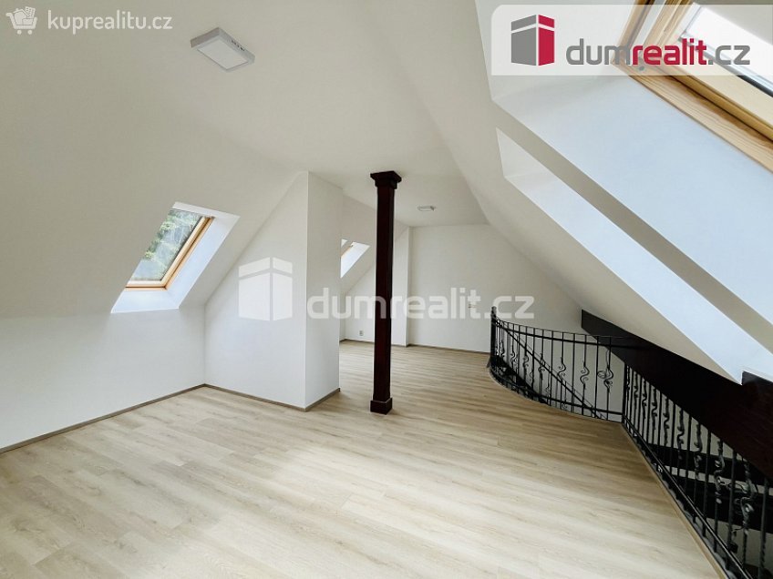 Prodej bytu 2+kk 87 m^2 Chopinova, Mariánské Lázně 