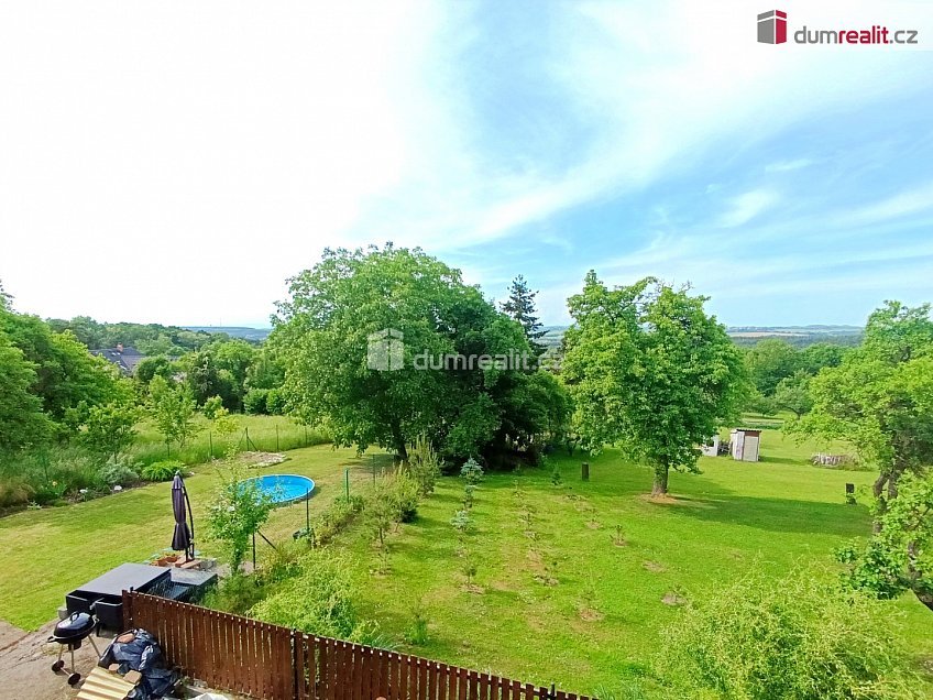 Prodej  rodinného domu 210 m^2 Hostín, Hostín 