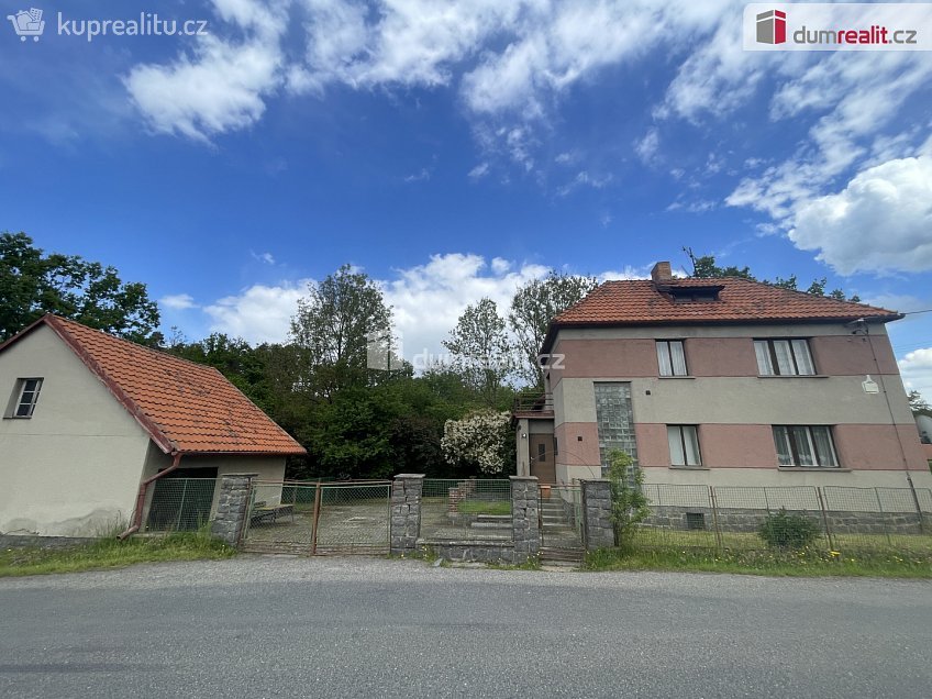Prodej  rodinného domu 106 m^2 Svatý Jan, Svatý Jan 
