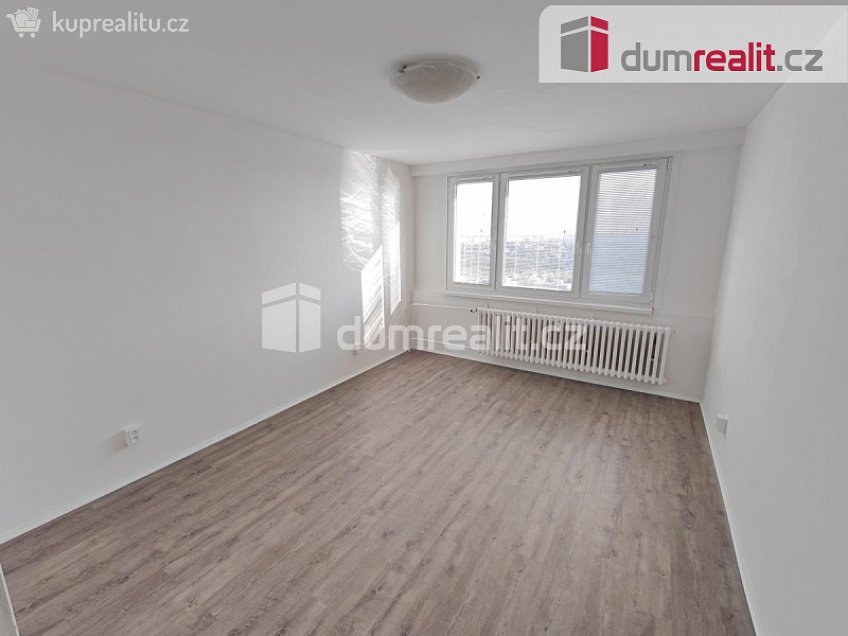 Pronájem bytu 2+1 46 m^2 Hlavatého, Praha 11 