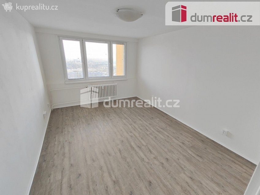 Pronájem bytu 2+1 46 m^2 Hlavatého, Praha 11 