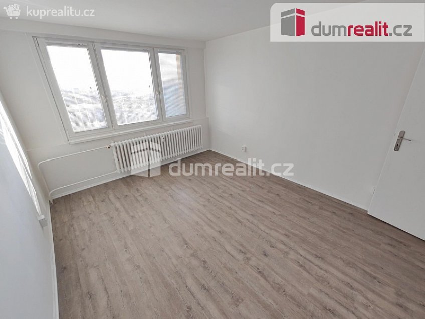 Pronájem bytu 2+1 46 m^2 Hlavatého, Praha 11 