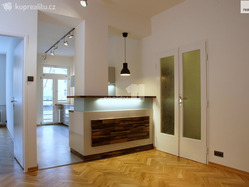 Prodej bytu 3+1 122 m^2 Vinařská, Praha 7 