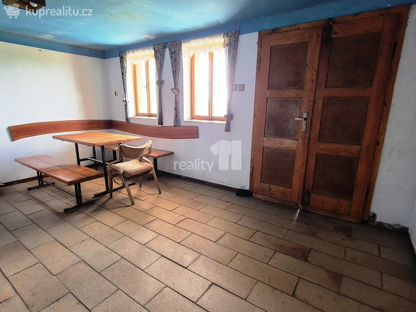 Prodej  zemědělských prostor 100 m^2 Pod Panskýma, Velké Bílovice 