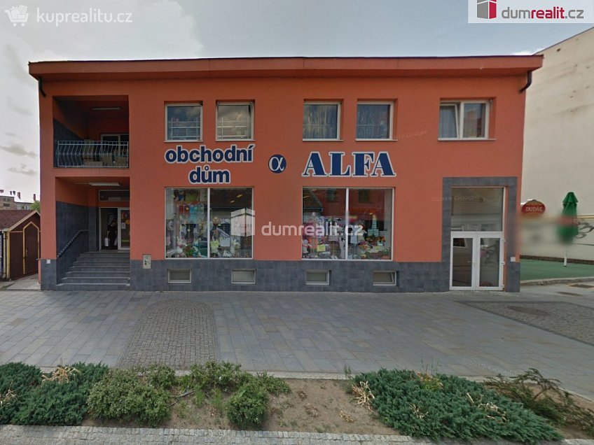 Pronájem  obchodních prostor 300 m^2 Dolní Valy, Hodonín 