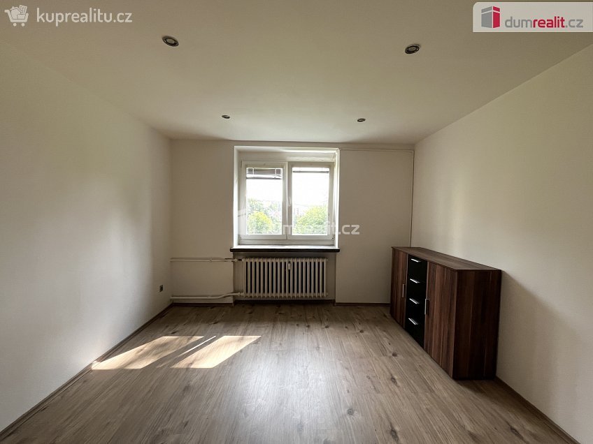 Pronájem bytu 1+1 30 m^2 Novostavby, Lom 