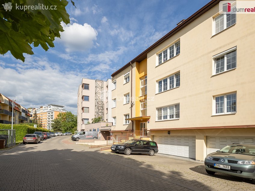 Prodej bytu 3+kk 87 m^2 Jitravská, Praha 9 