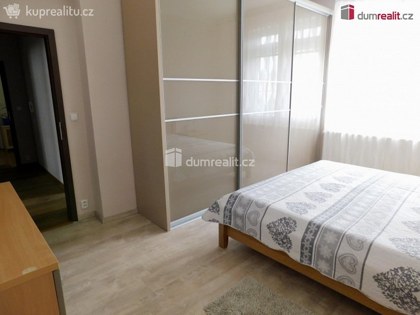 Pronájem bytu 2+kk 78 m^2 Blatenská, Chomutov 