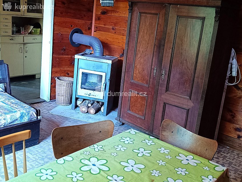 Prodej  chaty 45 m^2 Pod Šibeňákem, Bělá pod Bezdězem 