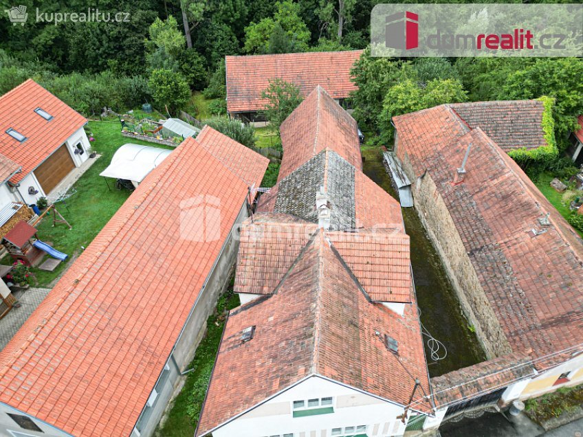Prodej  rodinného domu 120 m^2 Vlašim, Vlašim 