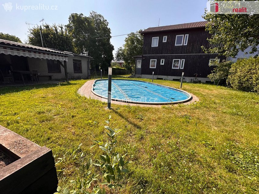 Prodej  rodinného domu 117 m^2 Arbesova, Pardubice 
