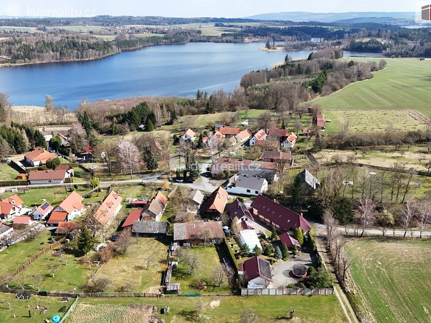 Prodej  rodinného domu 100 m^2 Bernartice, Bernartice 