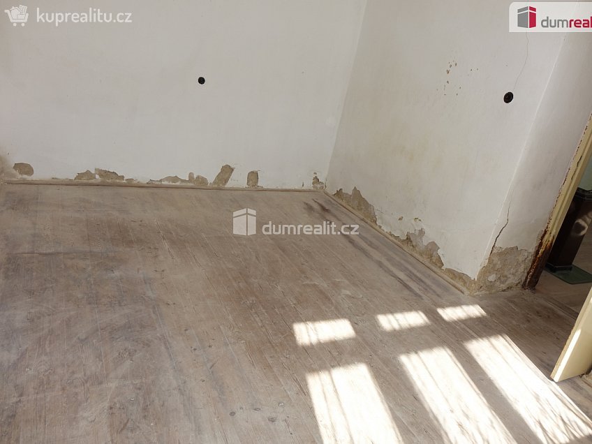 Prodej  rodinného domu 100 m^2 Bernartice, Bernartice 