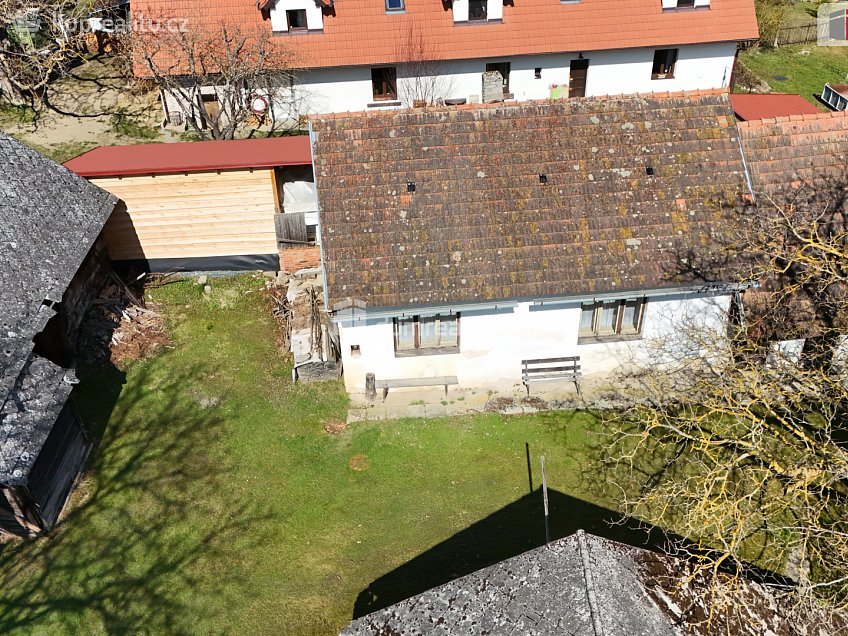Prodej  rodinného domu 100 m^2 Bernartice, Bernartice 