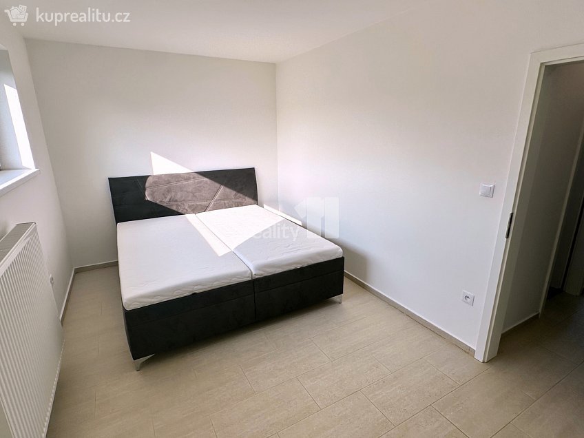 Pronájem bytu 3+kk 75 m^2 Habrová, Pelhřimov 