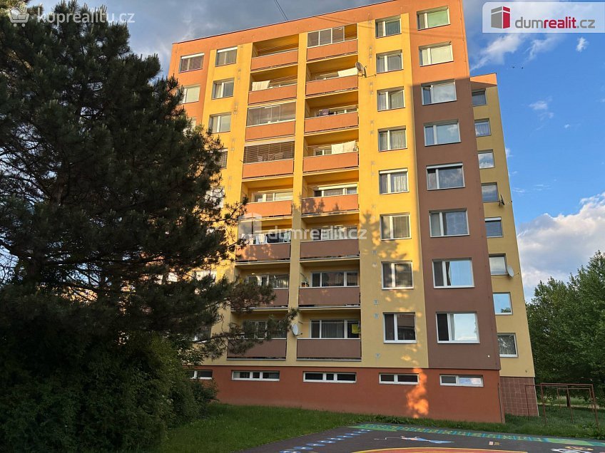 Pronájem bytu 3+1 75 m^2 Družstevní, Luhačovice 