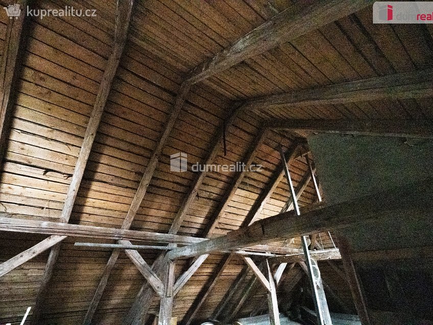 Prodej  ubytovacího zařízení 932 m^2 Nalžovské Hory, Nalžovské Hory 