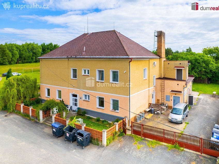 Prodej  ubytovacího zařízení 932 m^2 Nalžovské Hory, Nalžovské Hory 