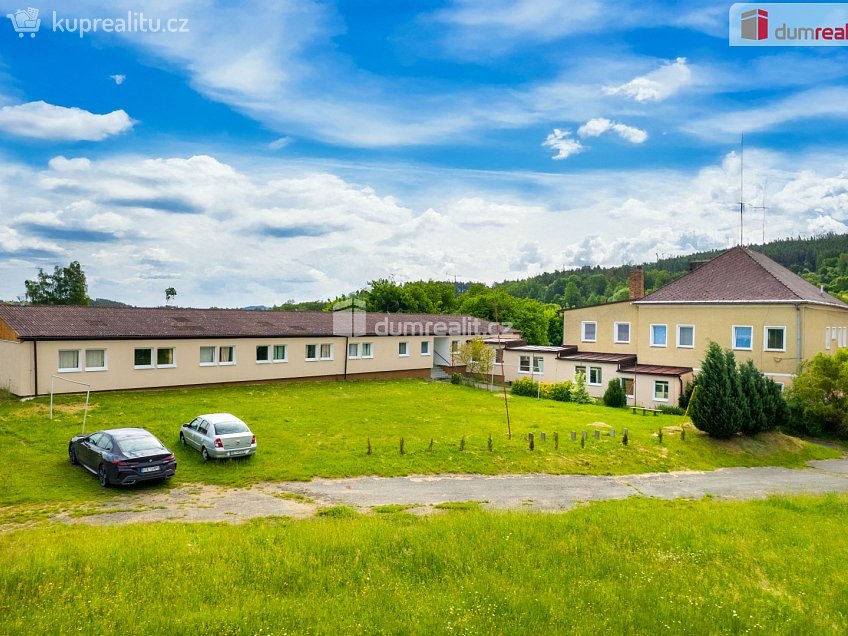 Prodej  ubytovacího zařízení 932 m^2 Nalžovské Hory, Nalžovské Hory 