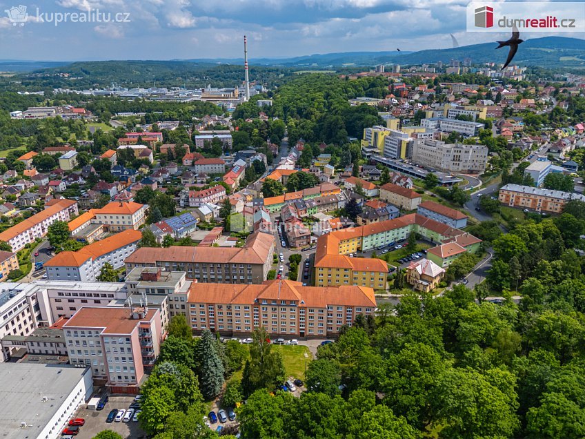 Prodej bytu 3+kk 61 m^2 Jednoty, Sokolov 