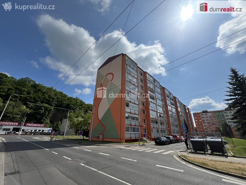 Prodej bytu 3+1 76 m^2 Krajní, Teplice 
