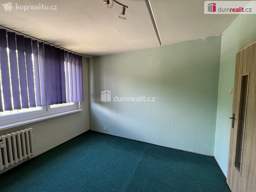 Prodej bytu 3+1 76 m^2 Krajní, Teplice 