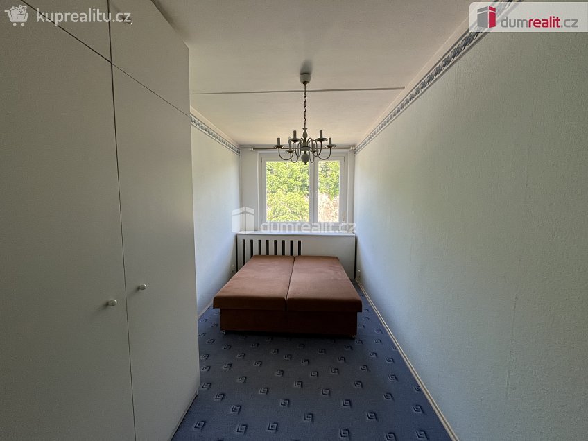 Prodej bytu 3+1 76 m^2 Krajní, Teplice 