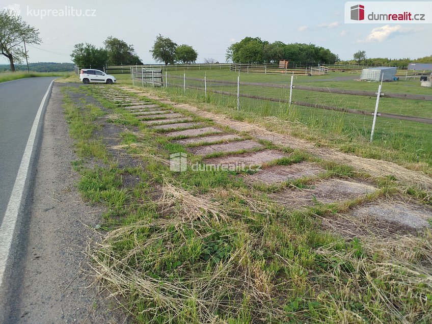 Prodej  stavebního pozemku 2037 m^2 Ždánice, Ždánice 