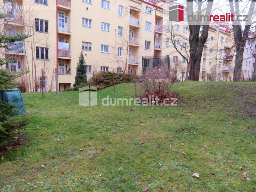 Pronájem bytu 2+kk 55 m^2 N. A. Někrasova, Praha 6 