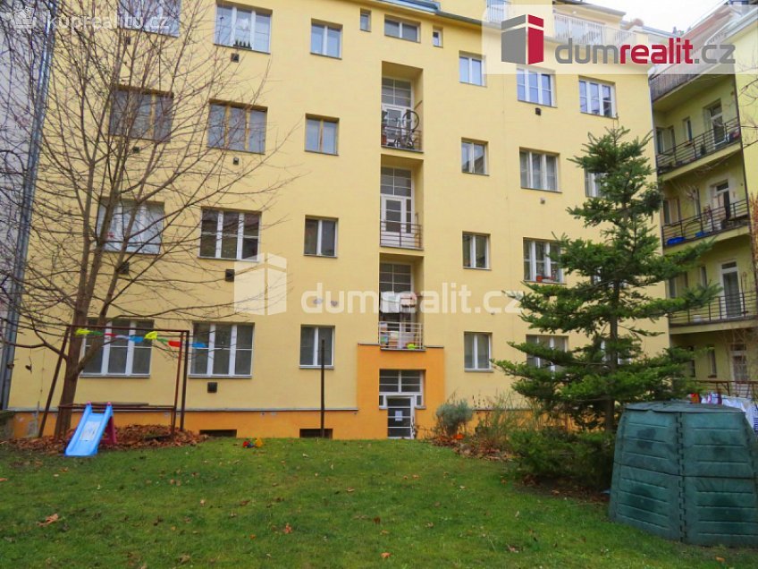 Pronájem bytu 2+kk 55 m^2 N. A. Někrasova, Praha 6 