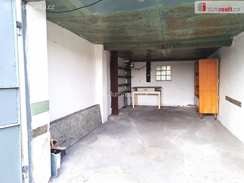 Pronájem  garáže 23 m^2 Za Válcovnou, Ústí nad Labem 