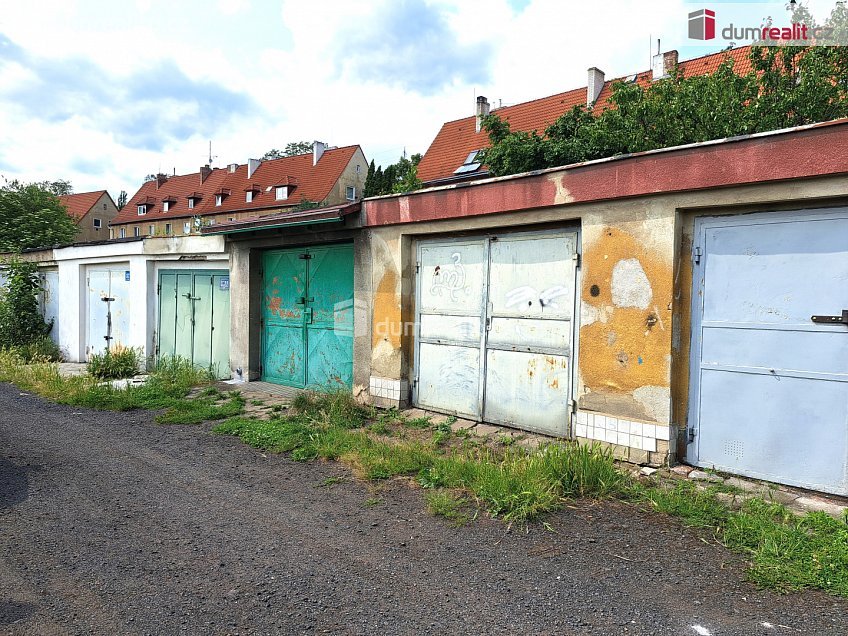 Pronájem  garáže 23 m^2 Za Válcovnou, Ústí nad Labem 