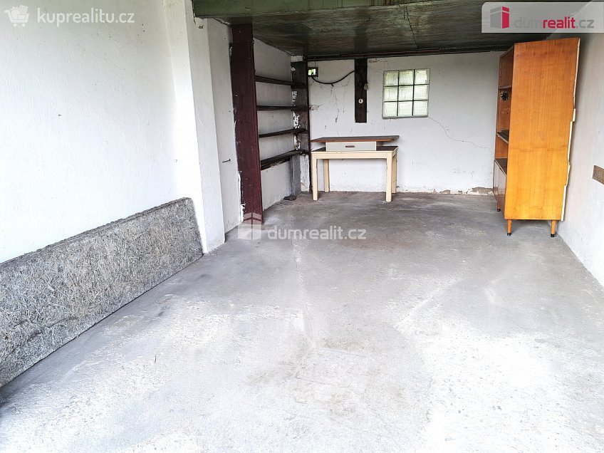 Pronájem  garáže 23 m^2 Za Válcovnou, Ústí nad Labem 