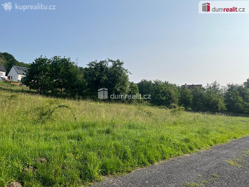 Prodej  stavebního pozemku 1041 m^2 Bordovice, Bordovice 