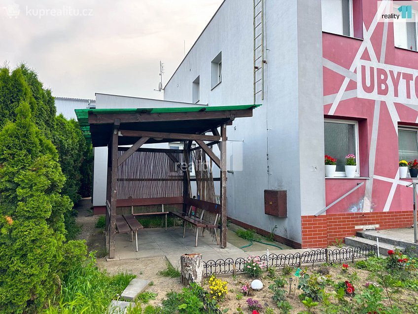 Pronájem bytu 1+kk 20 m^2 Kaplanova, Kroměříž 