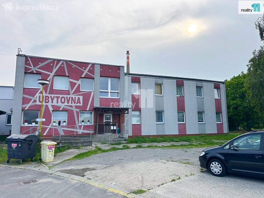 Pronájem bytu 1+kk 20 m^2 Kaplanova, Kroměříž 