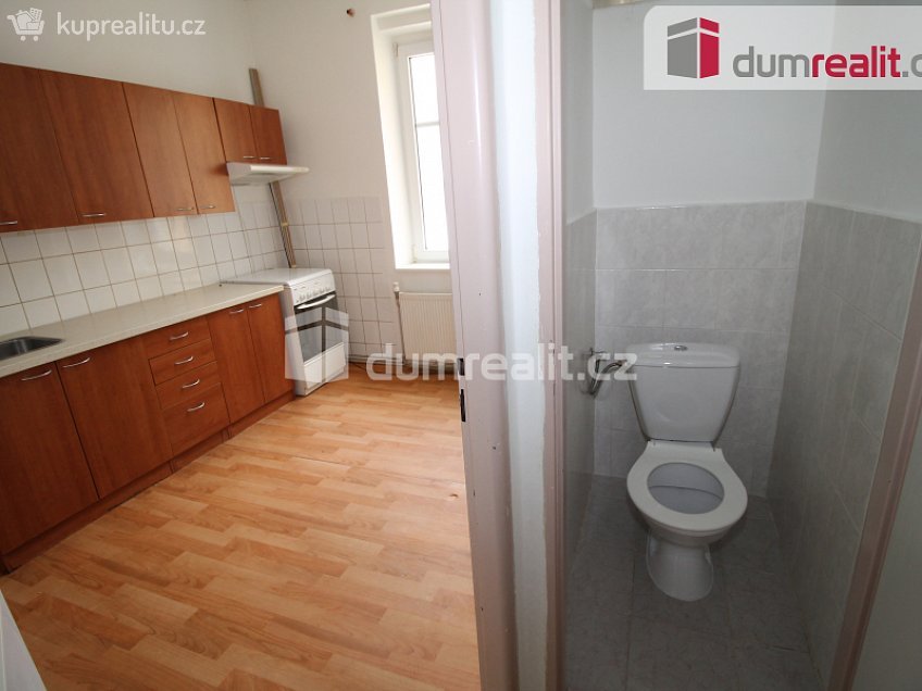Pronájem bytu 2+1 65 m^2 Ruská, Mariánské Lázně 