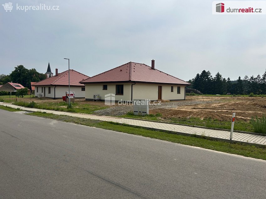 Prodej  rodinného domu 145 m^2 Keblov, Keblov 