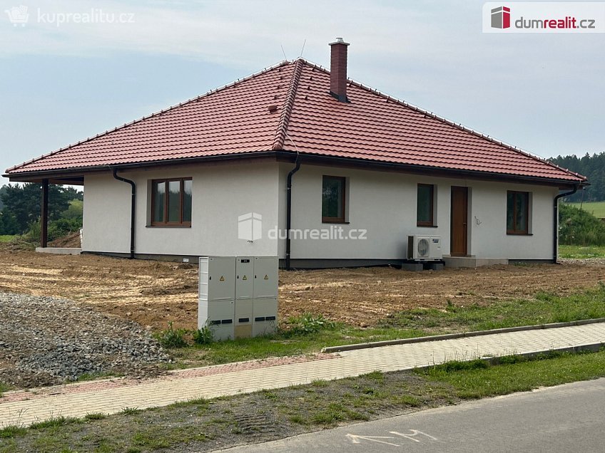 Prodej  rodinného domu 145 m^2 Keblov, Keblov 