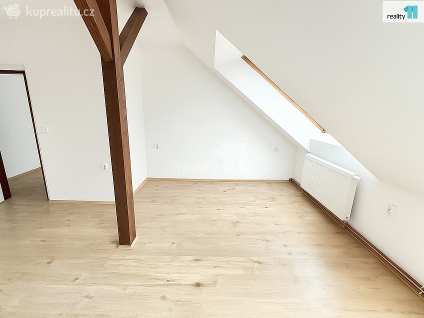 Pronájem bytu 5 a více 150 m^2 Nádražní, Ledeč nad Sázavou 
