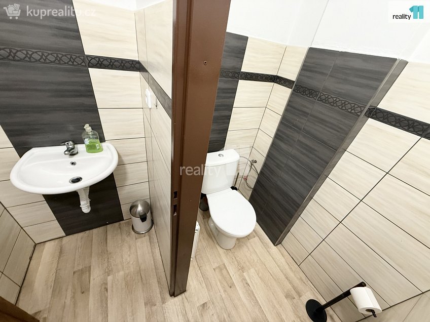 Pronájem bytu 5 a více 150 m^2 Nádražní, Ledeč nad Sázavou 
