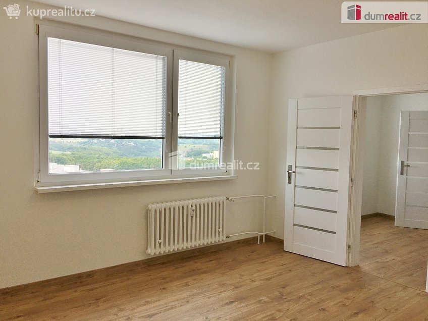 Prodej bytu 3+1 78 m^2 Högerova, Praha 5 
